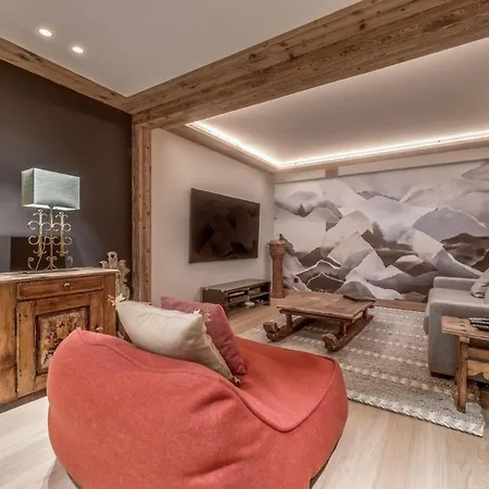 Luxury Chalet & Pooll & Sauna Casa vacanze *
